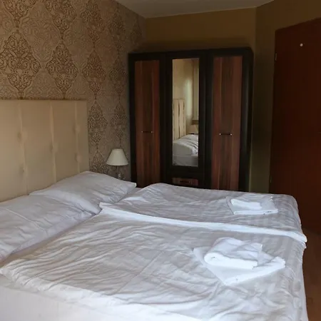 Fortuna Lux Apartment *